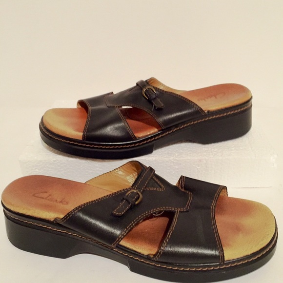 Clarks Shoes - Clark’s  Womens 8.5 Open Toe Black Leather Sandals